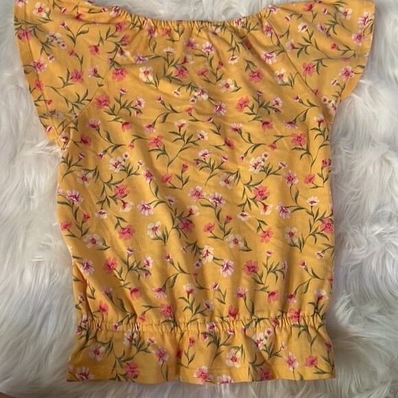 The Children’s Place Girls Floral Ruffle Top in Sunset Gold Size Medium (7/8) - Picture 2 of 3